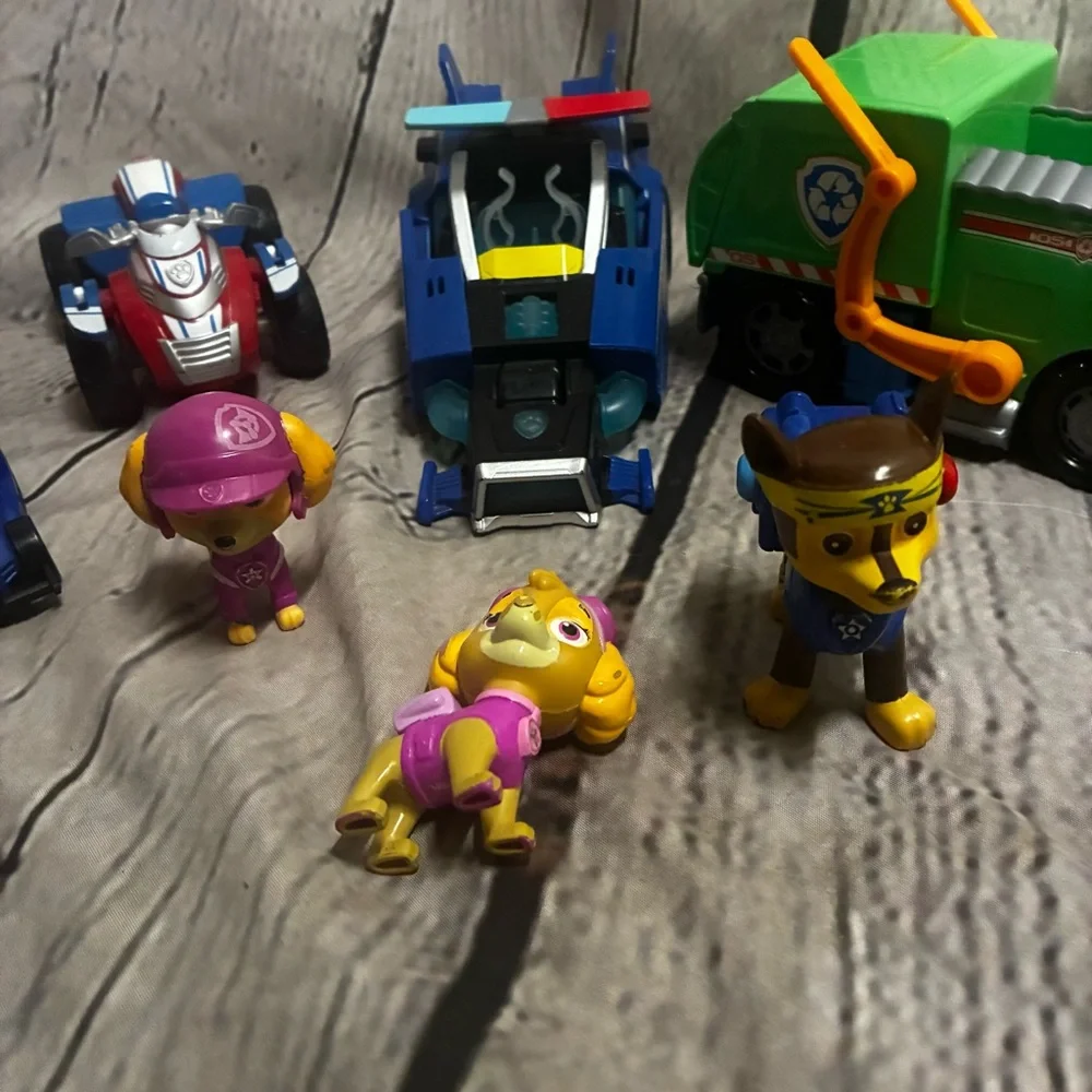 Paw Patrol Toy Figures Vehicles‎ Lot Collection Kids Cartoon 11 Piece Set AS IS